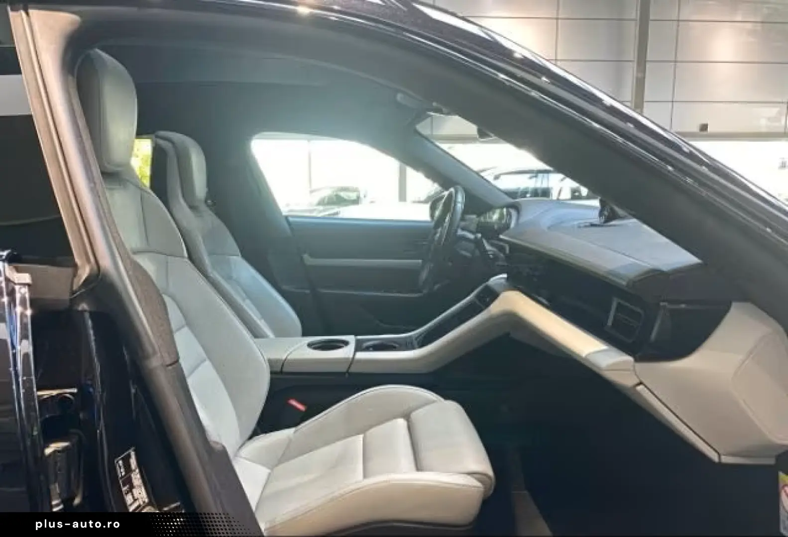 Taycan 4S Head-Up Pano. Bose Chrono Sitzbel Perf