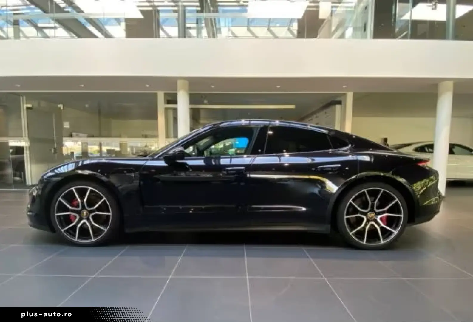 Taycan 4S Head-Up Pano. Bose Chrono Sitzbel Perf