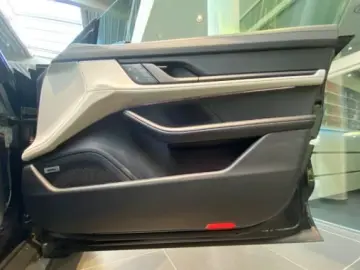 Taycan 4S Head-Up Pano. Bose Chrono Sitzbel Perf