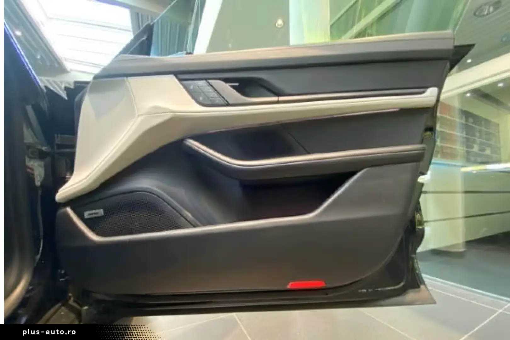 Taycan 4S Head-Up Pano. Bose Chrono Sitzbel Perf