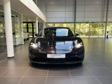 Taycan 4S Head-Up Pano. Bose Chrono Sitzbel Perf