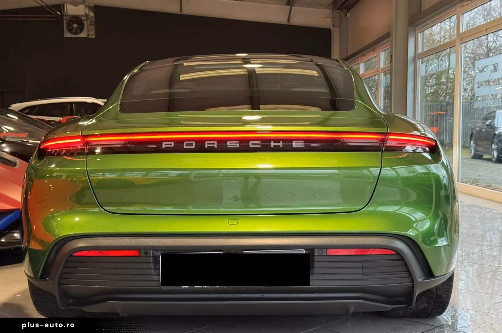 Taycan Plus INNO NACHTSICHT PANO MATRIX VOLL 360