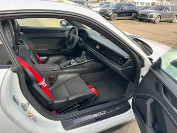 911 GT3 1. Hand 19% Clubsport Approved