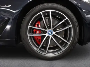 530e M Sport Glasdach Leder Komfortsitze vorn