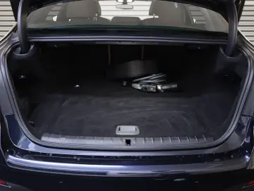 530e M Sport Glasdach Leder Komfortsitze vorn