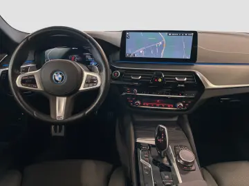 530e xDrive Limousine M Sport AHK Head-Up Laser