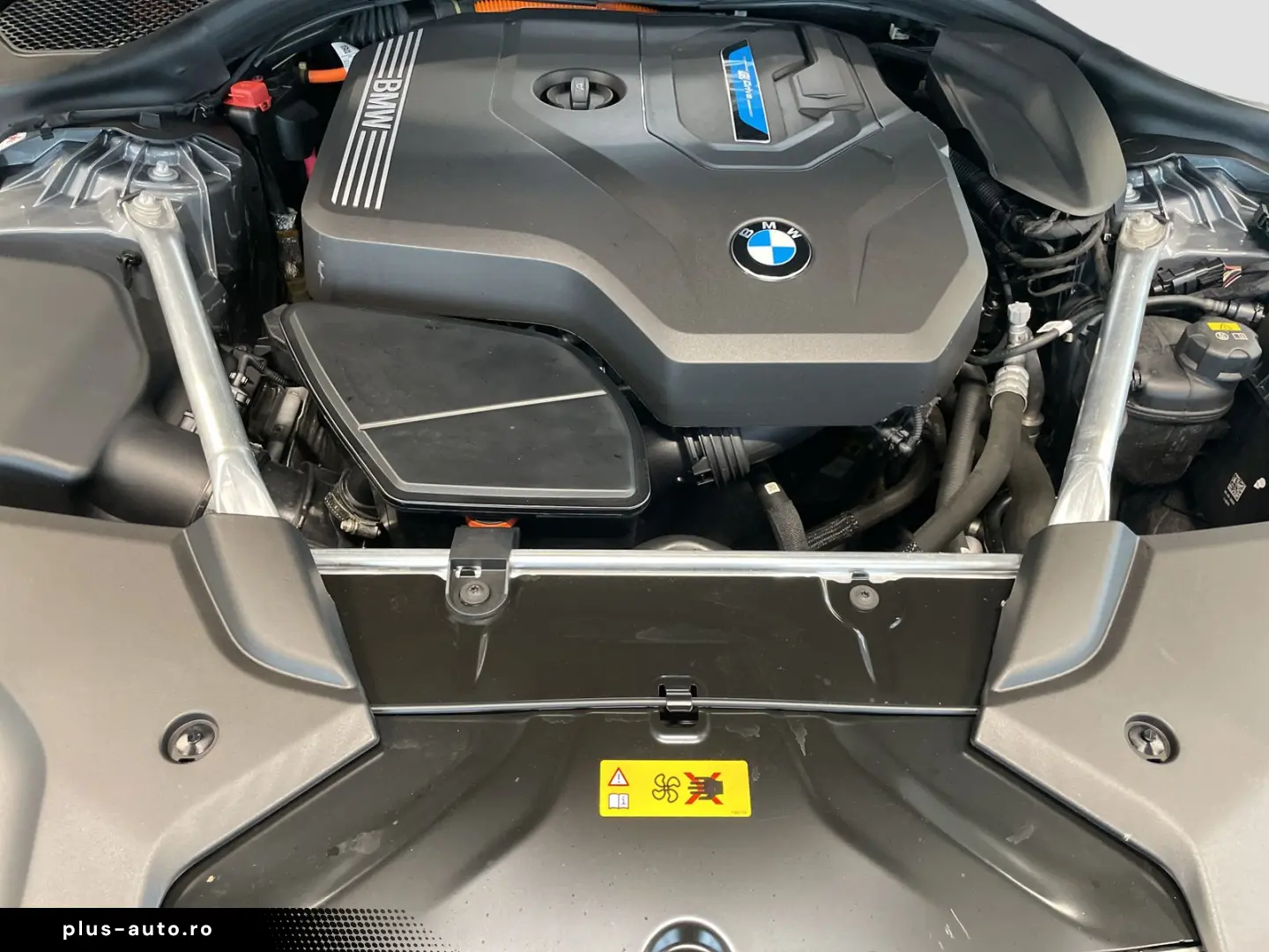 530e xDrive Limousine M Sport AHK Head-Up Laser