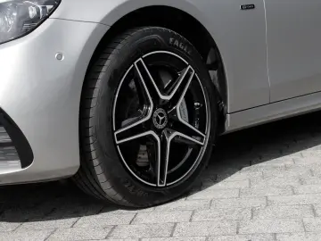 E 300 de 4M AMG Night Kamera Multibeam Burmester