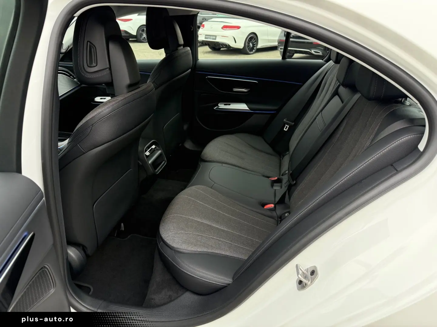 E 200 Avantgarde Advan  AHK Digital DISTR 360