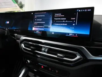 M240i xDrive (G42)  A-LED LHZ Harman Kardon HUD