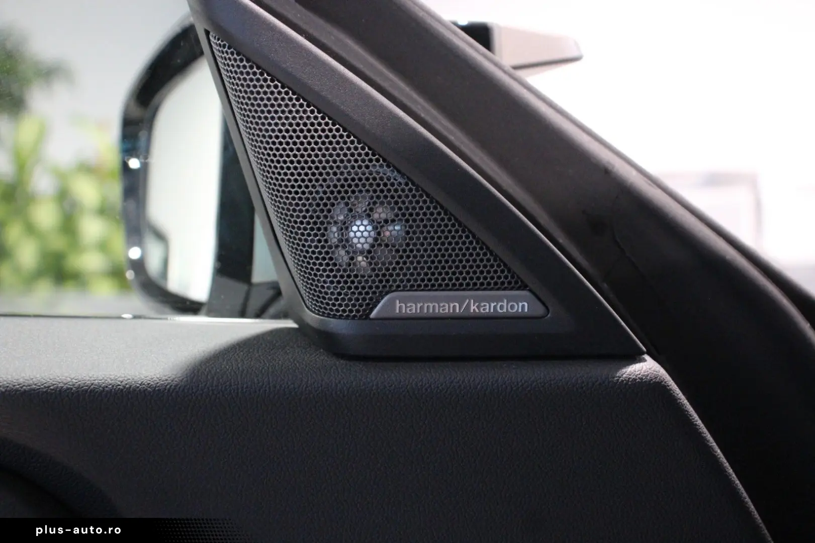 M240i xDrive (G42)  A-LED LHZ Harman Kardon HUD