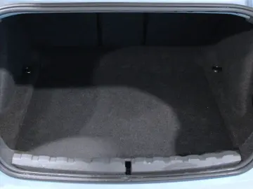 M240i xDrive (G42)  A-LED LHZ Harman Kardon HUD