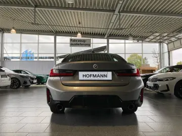 330i Aut. M Sport adap. LED DrivAssist RFK HiFi