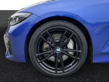 330d Limousine M Sport HiFi DAB LED WLAN Shz