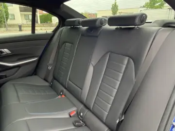 330d Limousine M Sport HiFi DAB LED WLAN Shz