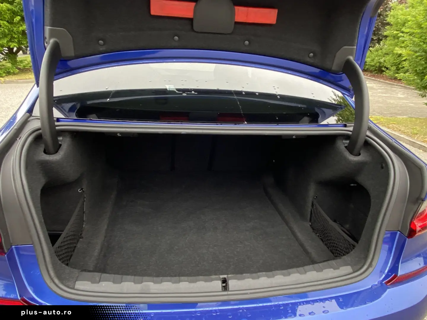 330d Limousine M Sport HiFi DAB LED WLAN Shz