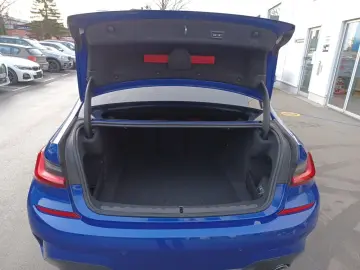 330i Limousine M Sport HiFi DAB LED WLAN GSD