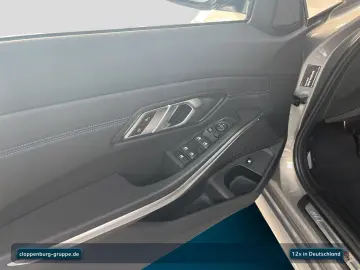 330e Limousine Head-Up Navi M Sportpaket