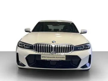 330i Lim. M Sportpaket NaviProf ACC AHK LCI