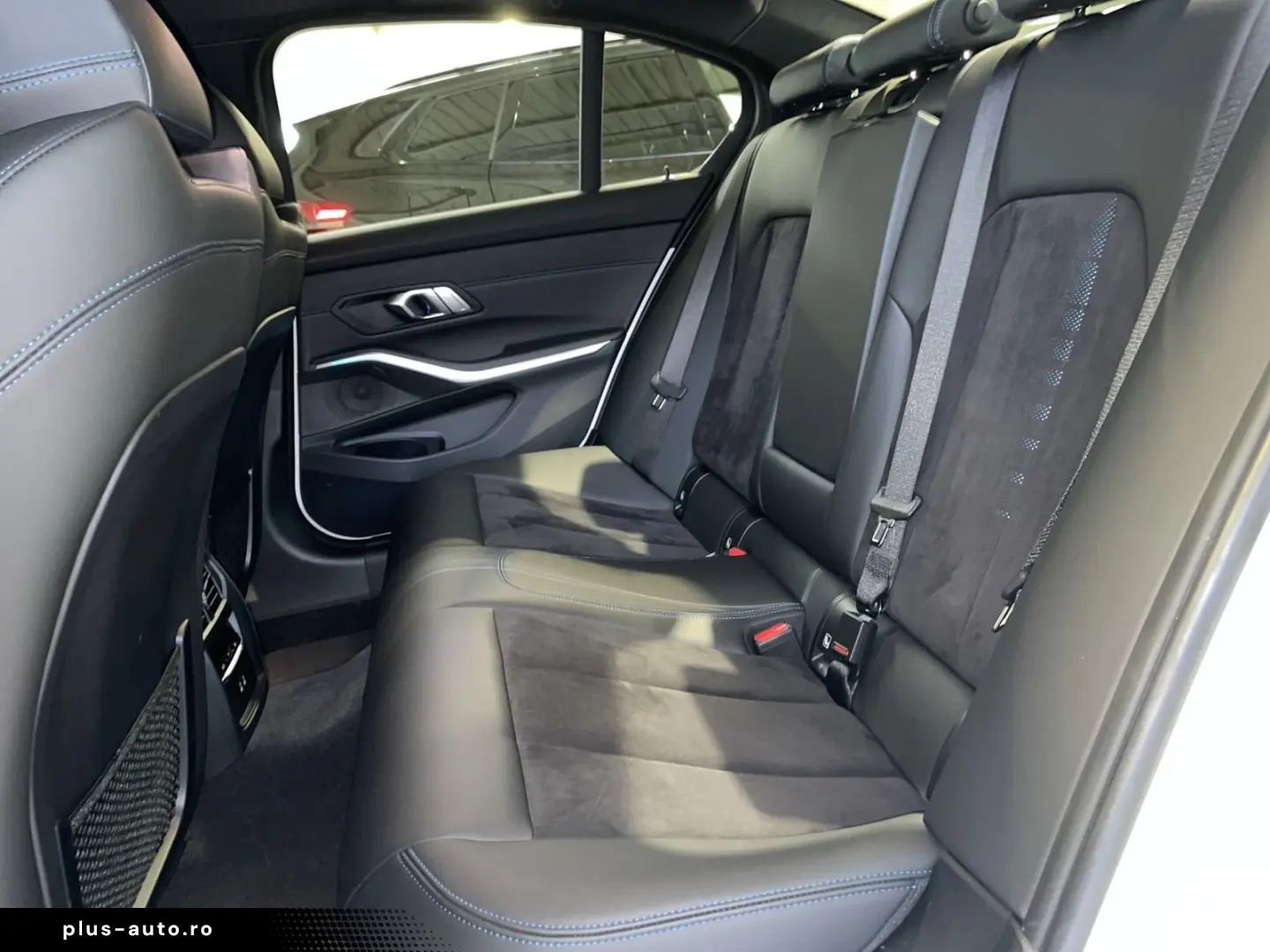 330i Lim. M Sportpaket NaviProf ACC AHK LCI