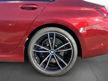 330i xDrive M Sport Laser Kam LCProf StHz elSitz