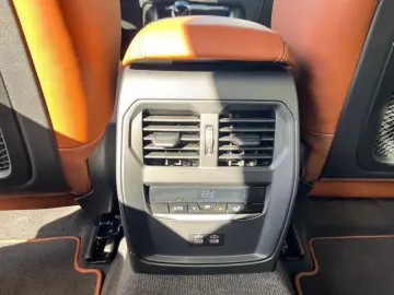 330i xDrive M Sport Laser Kam LCProf StHz elSitz