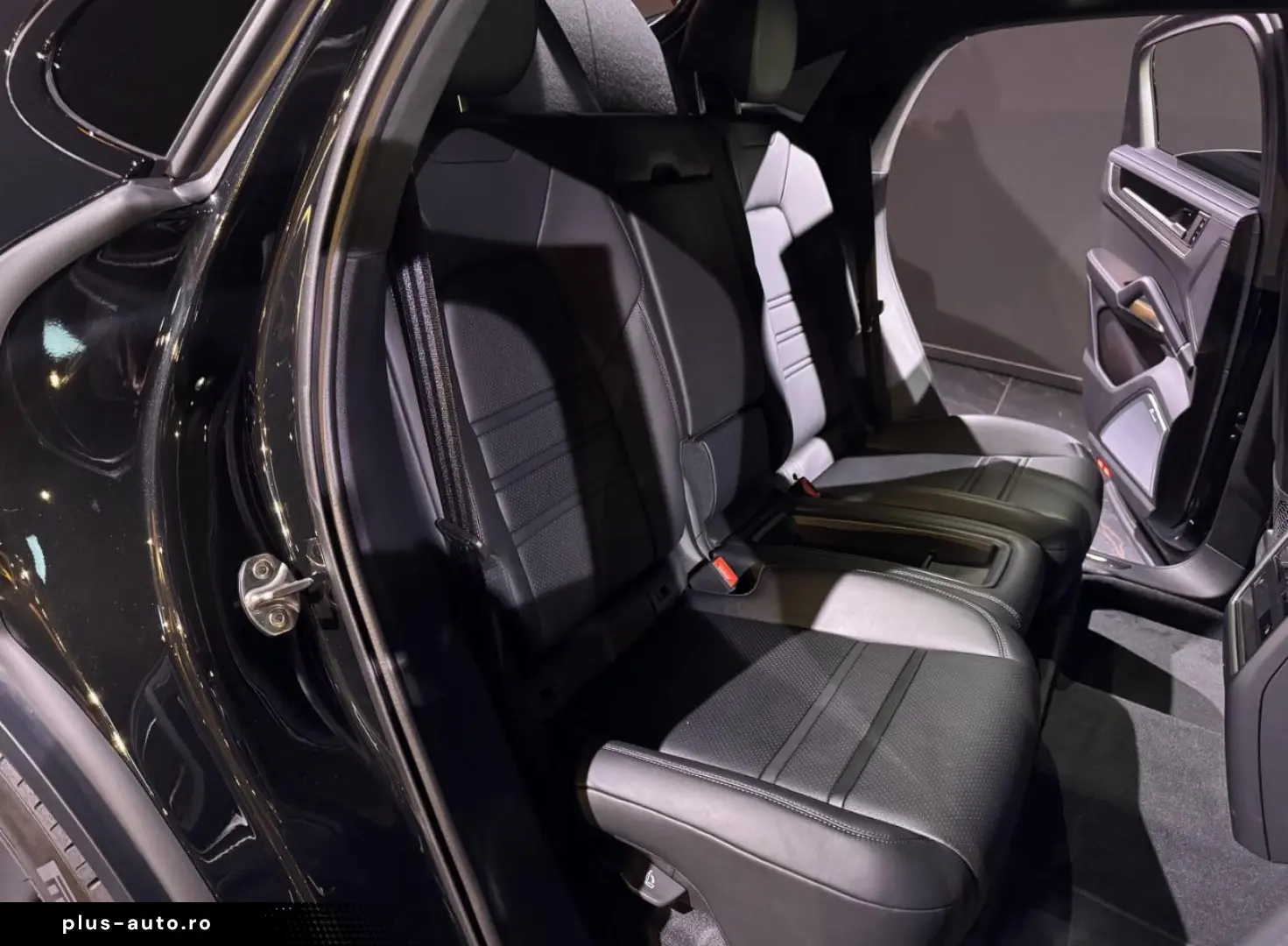 Porsche Cayenne Turbo Coupe GT E-Hybrid