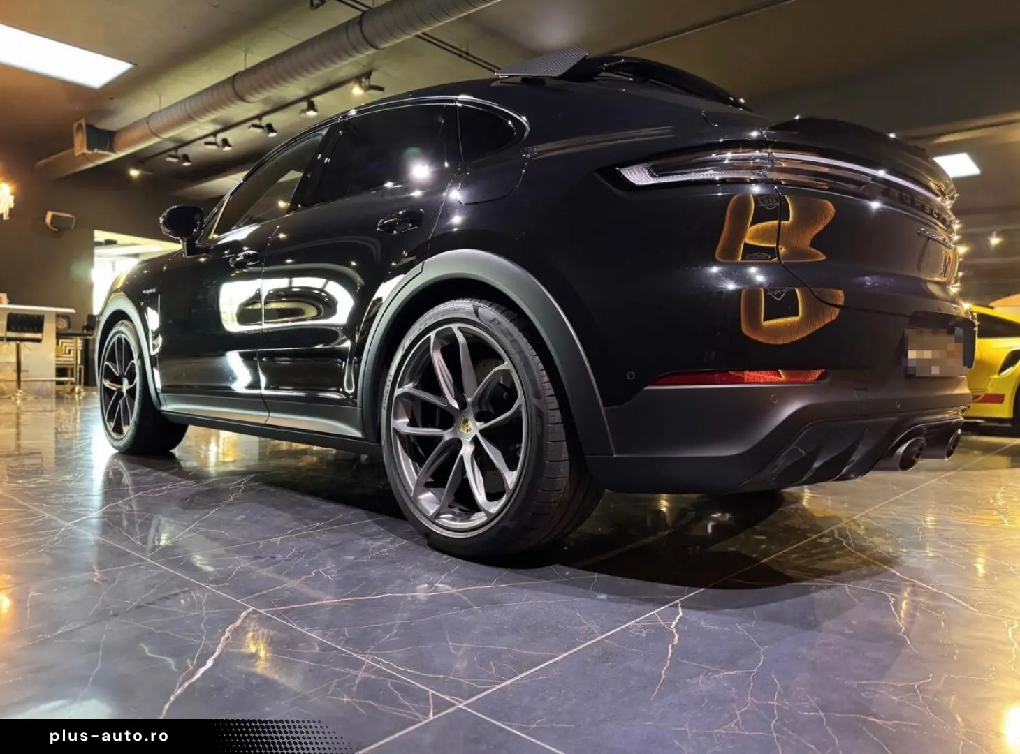 Porsche Cayenne Turbo Coupe GT E-Hybrid