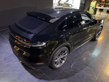 Porsche Cayenne Turbo Coupe GT E-Hybrid