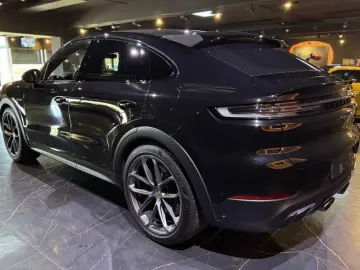 Porsche Cayenne Turbo Coupe GT E-Hybrid