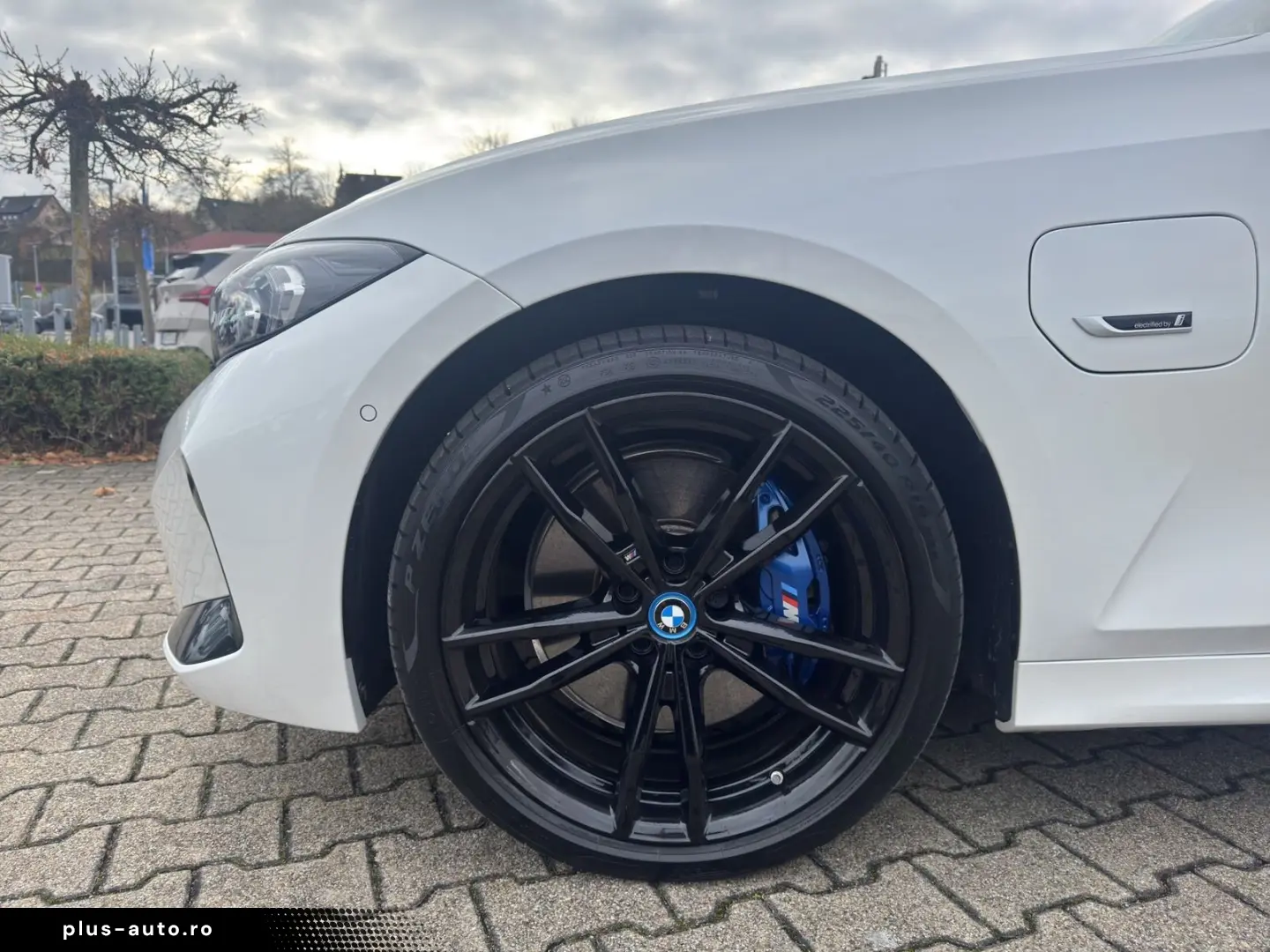 330e Limousine M Sportpaket LED GRA H&K  Parkass