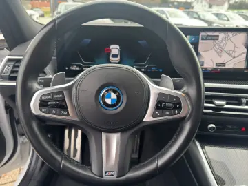 330e Limousine M Sportpaket LED GRA H&K  Parkass