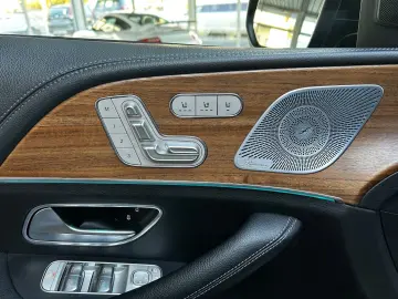 GLS 400 d 4MATIC AMG head-UP 360cam Navi SD