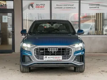 AUDI Q8 50 MHEV Sport quattro