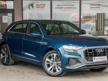 AUDI Q8 50 MHEV Sport quattro
