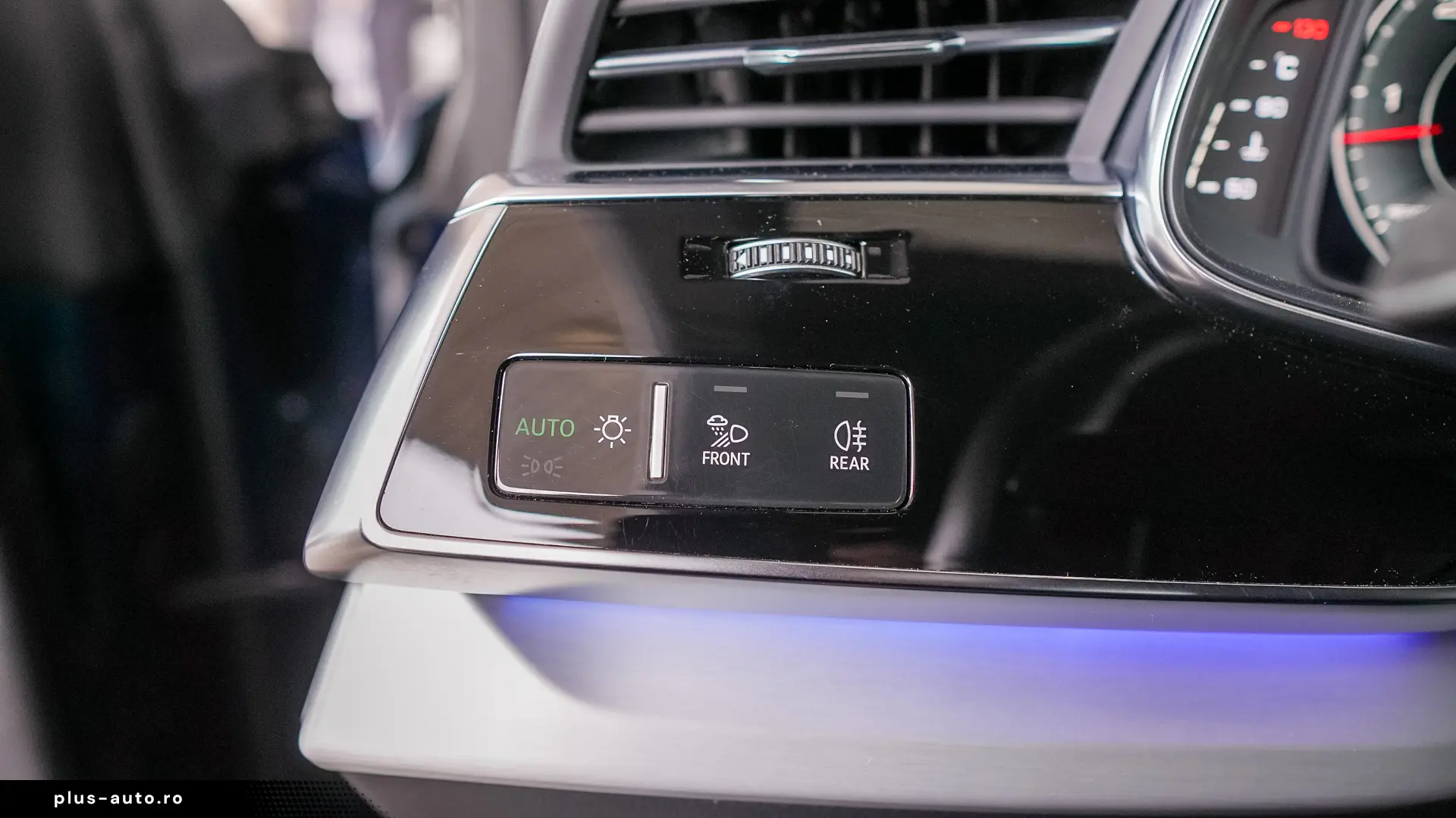 AUDI Q8 50 MHEV Sport quattro