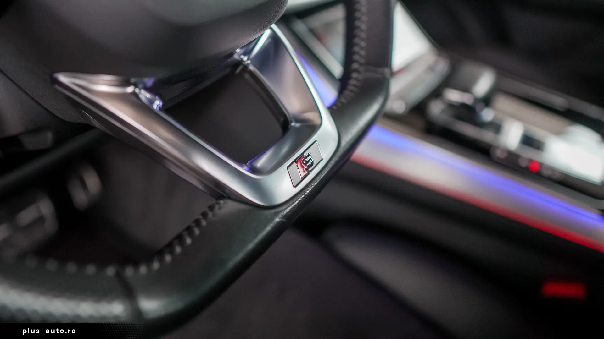 AUDI Q8 50 MHEV Sport quattro