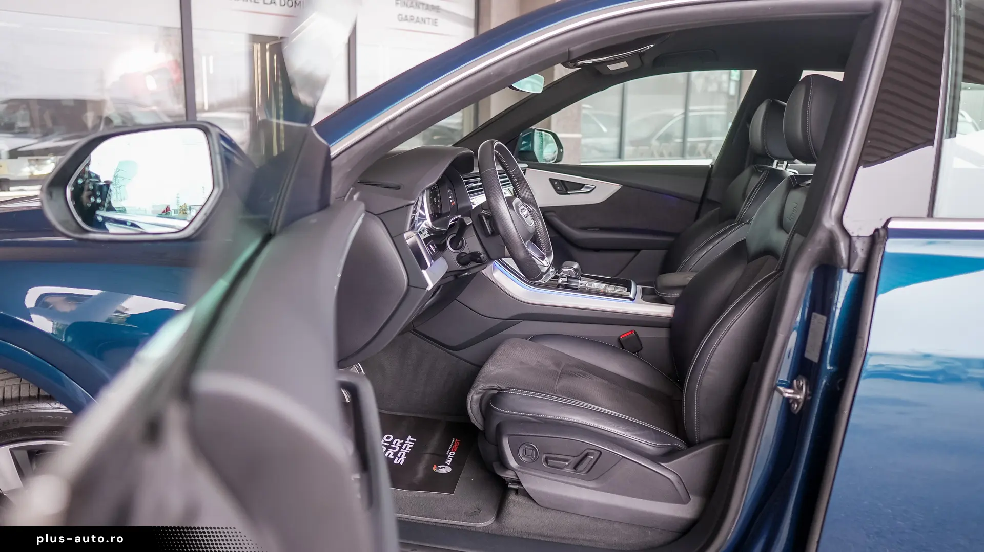 AUDI Q8 50 MHEV Sport quattro