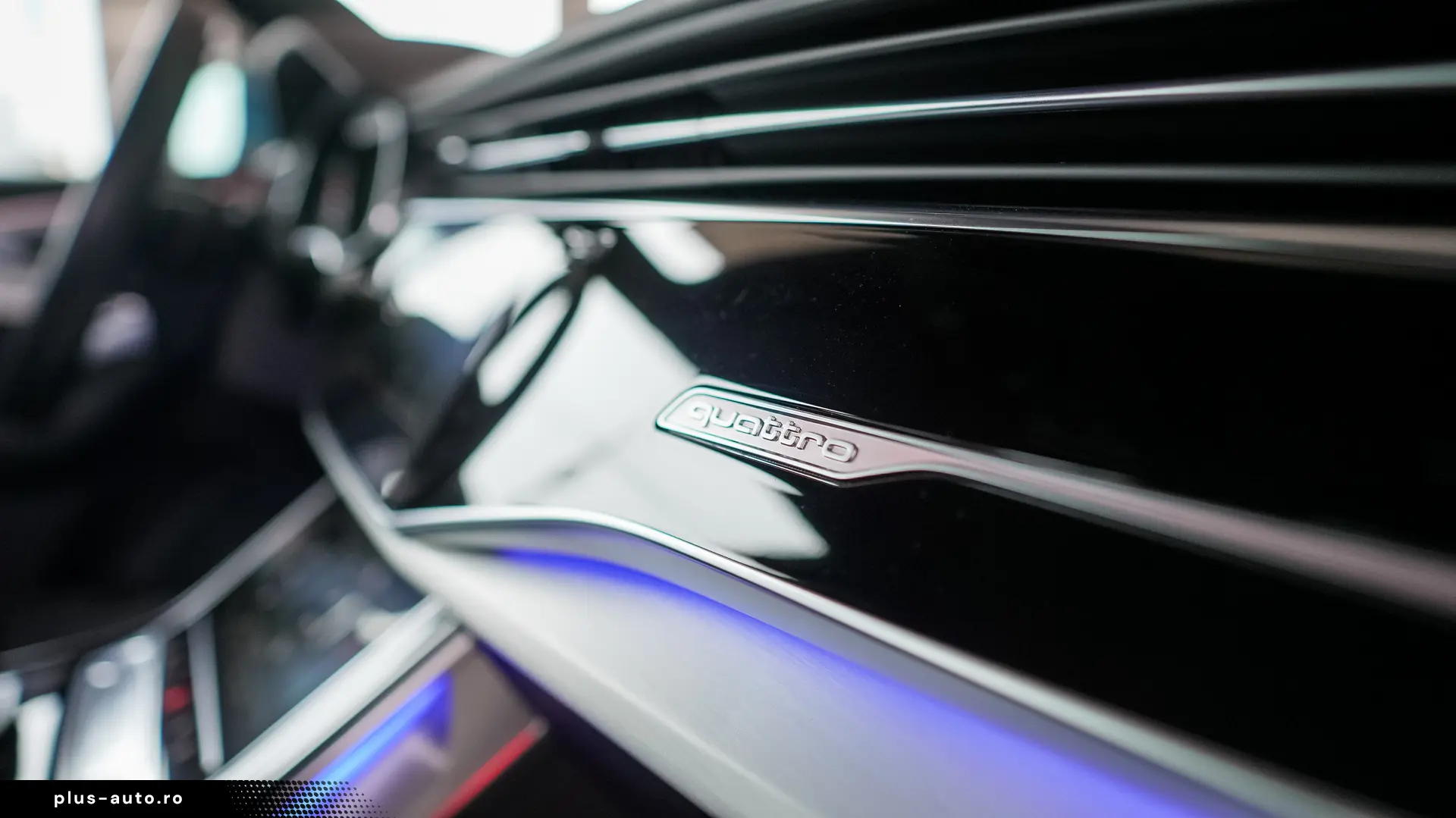 AUDI Q8 50 MHEV Sport quattro