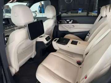 GLS 580 4M AMG MBUX Ultimate Night Burmester