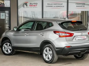 NISSAN QASHQAI 1.5 DCI BUSINESS DCT