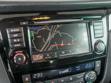 NISSAN QASHQAI 1.5 DCI BUSINESS DCT