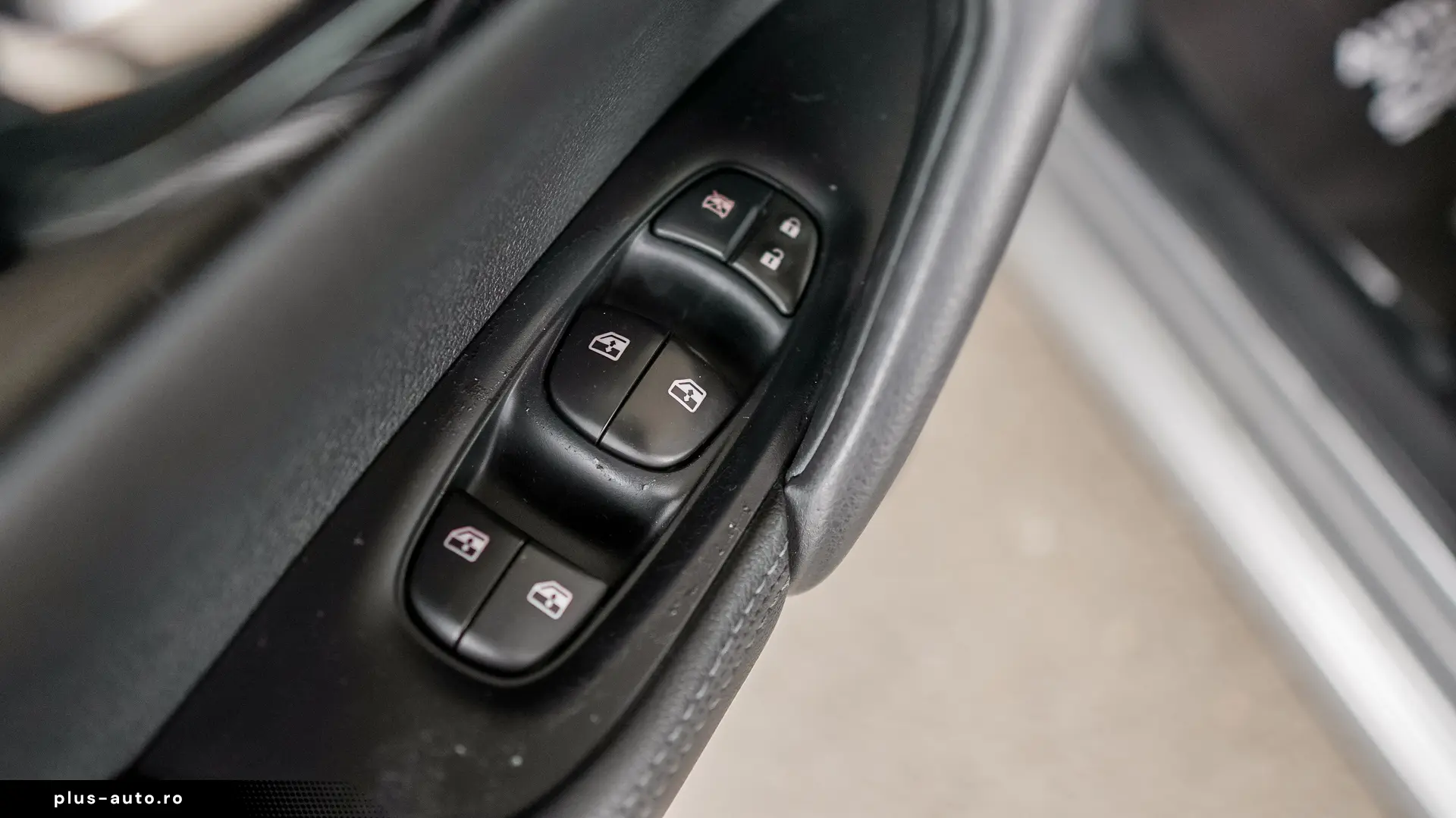 NISSAN QASHQAI 1.5 DCI BUSINESS DCT