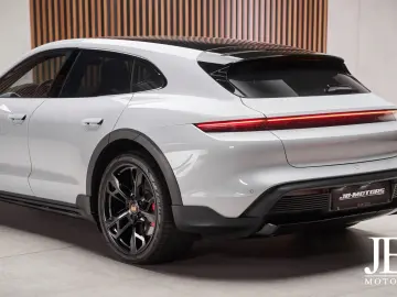 Taycan Cross Turismo 4S Panorama 360  BOSE 18w