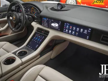 Taycan Cross Turismo 4S Panorama 360  BOSE 18w