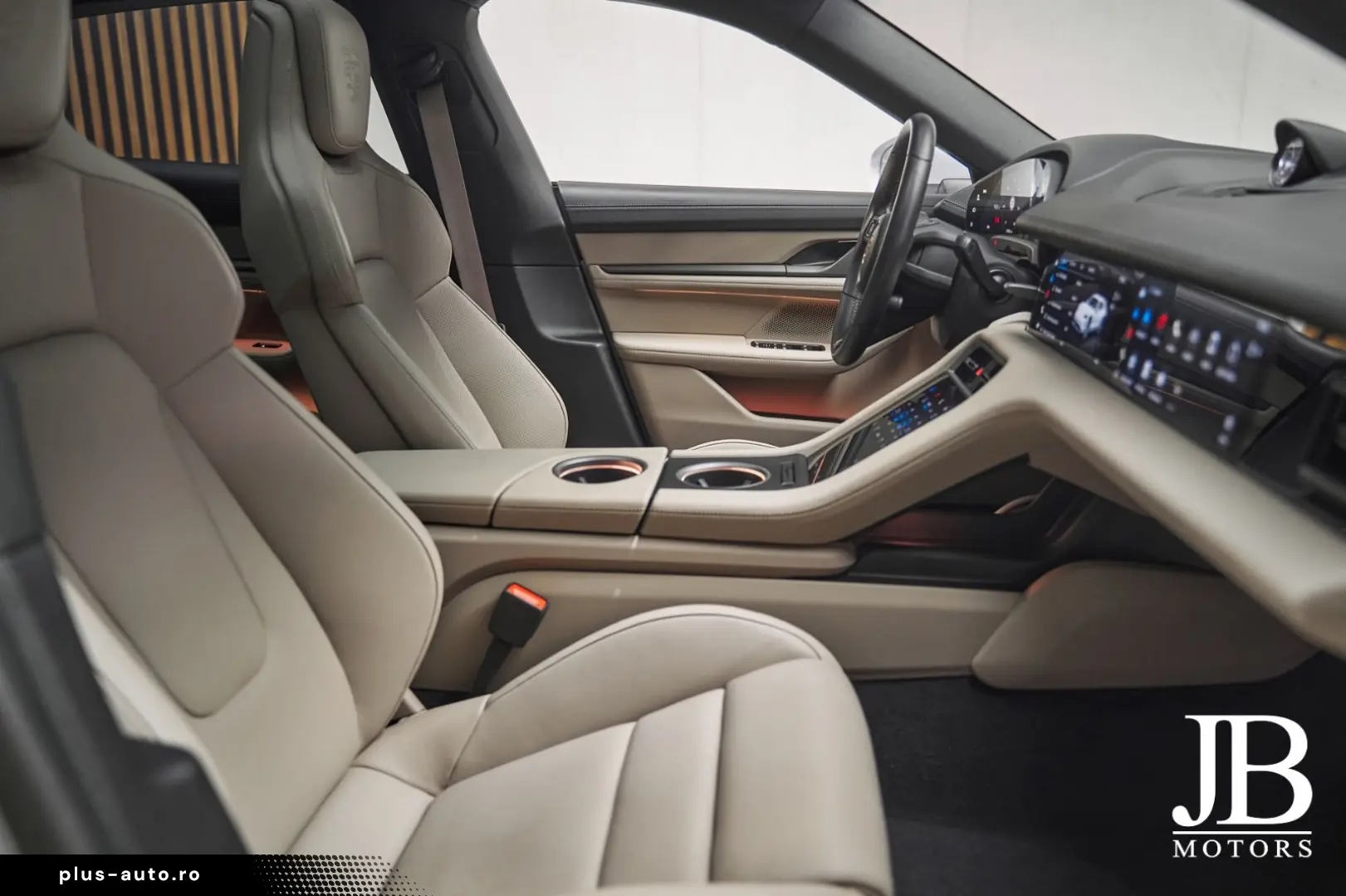 Taycan Cross Turismo 4S Panorama 360  BOSE 18w