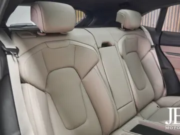 Taycan Cross Turismo 4S Panorama 360  BOSE 18w