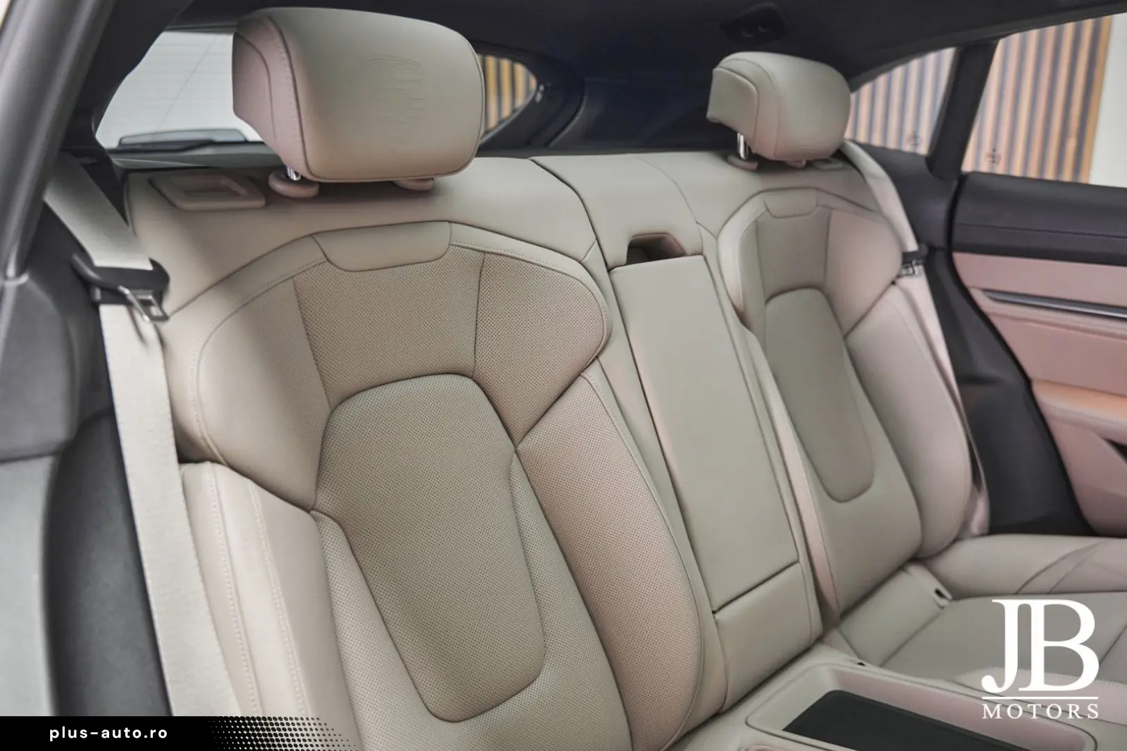 Taycan Cross Turismo 4S Panorama 360  BOSE 18w