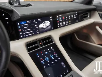 Taycan Cross Turismo 4S Panorama 360  BOSE 18w