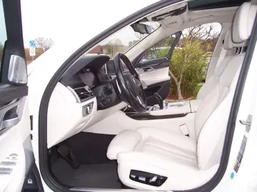 745Le xDrive B&W Soft 360 ACC Head EGSD Laser 20